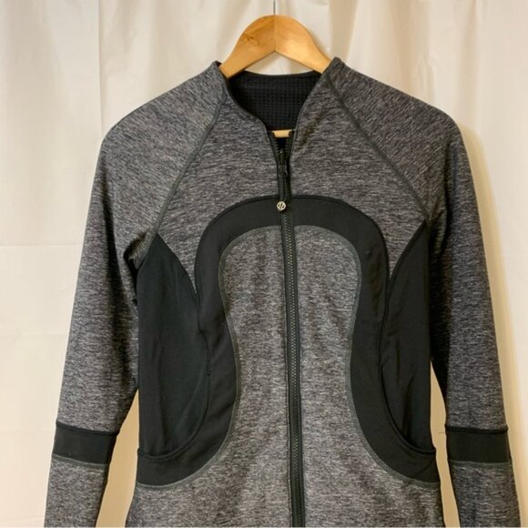 Lululemon Find Your Bliss Jacket Black / Heathered Black Reversible Size 6 - Picture 3 of 11